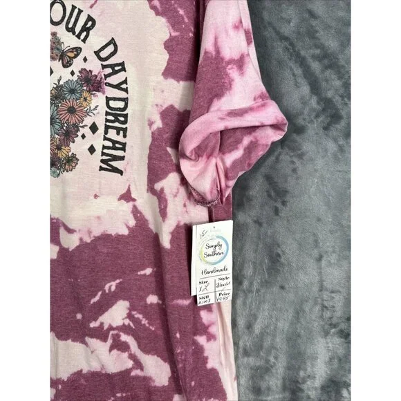 Women’s T-Shirt “Never Give Up On Your Day Dream” Tye Dye Butterflies & Flowers - Picture 3 of 14